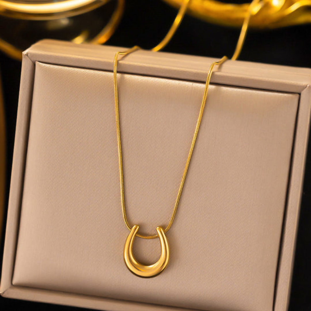 U-Shaped Statement Gold Chain