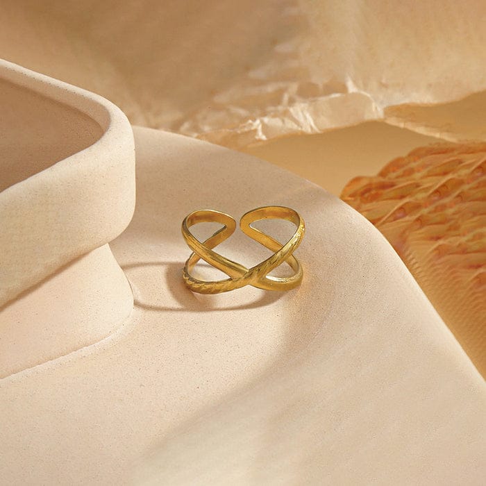 Criss Cross Adjustable Ring