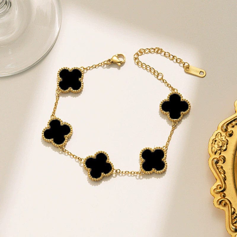 Clover Charm Anti-Tarnish Bracelet